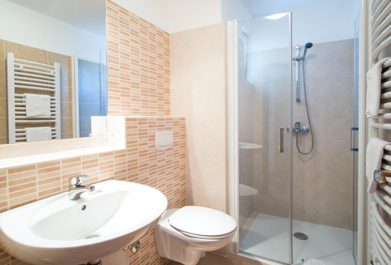 Apartments Bogdanic Krk I คิร์ก ภายนอก รูปภาพ