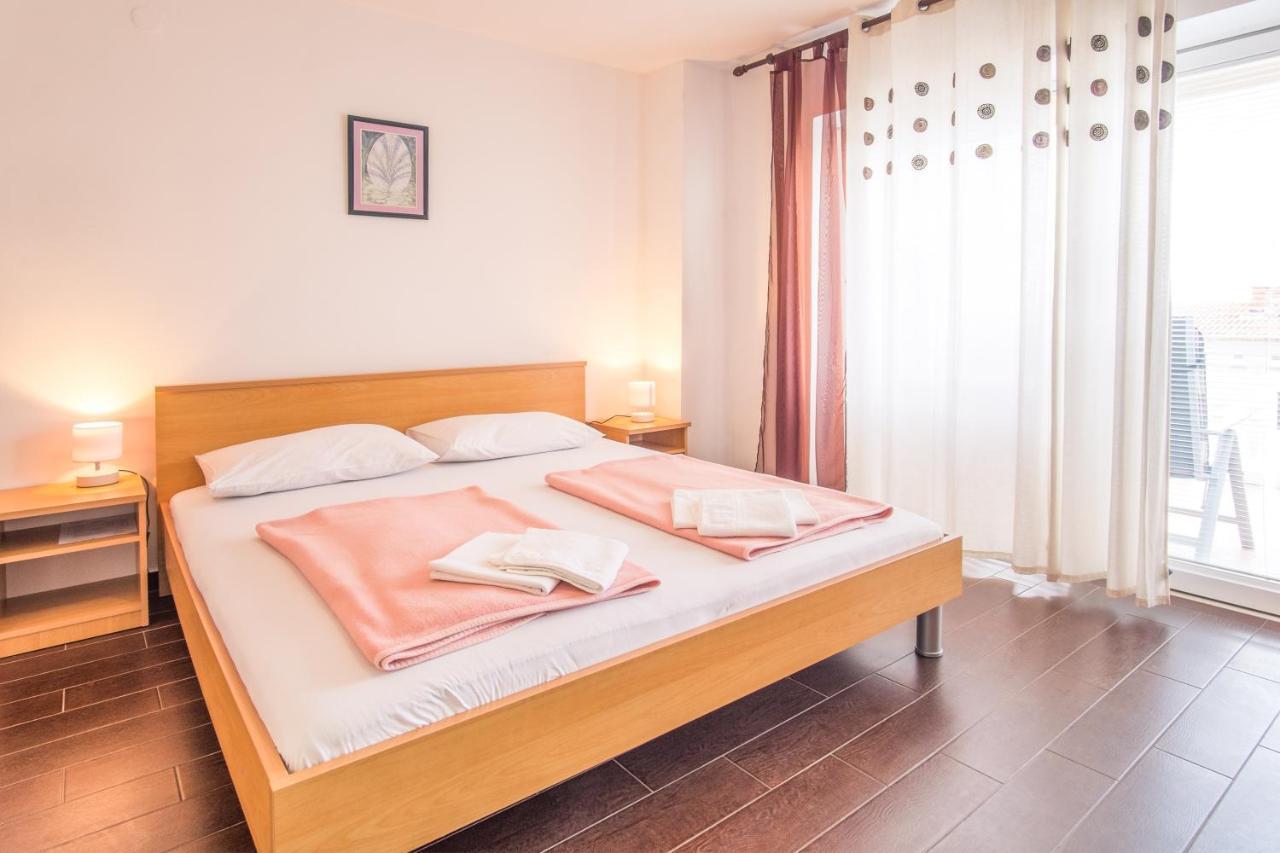 Apartments Bogdanic Krk I คิร์ก ภายนอก รูปภาพ