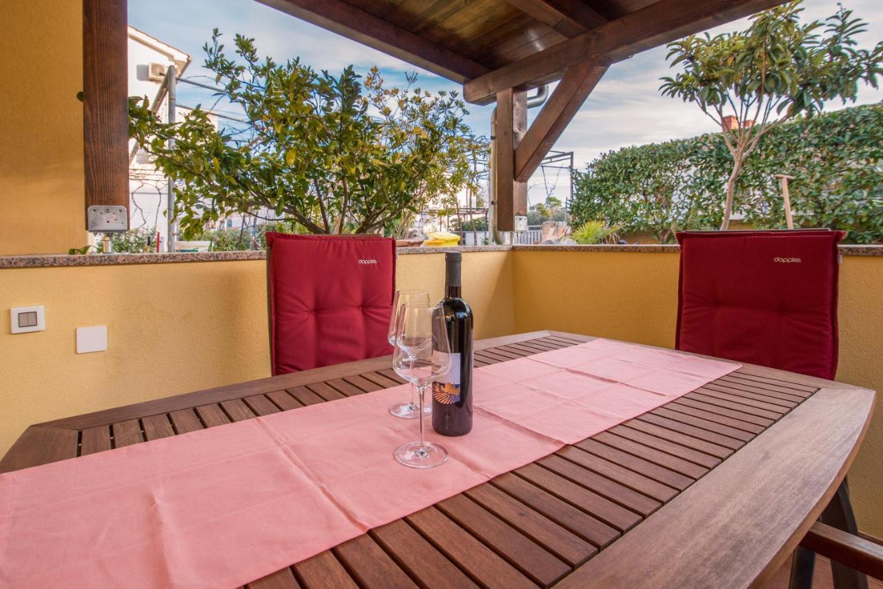 Apartments Bogdanic Krk I คิร์ก ภายนอก รูปภาพ